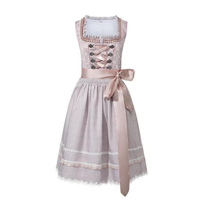 Dirndl mit Spitzenschürze – Oktoberfest | Elegante Tracht mit feinen Details