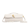 Edle geflochtene Damen Clutch aus Echtmaterial mit verstellbarem Riemen – kompakt und vielseitig für alle Gelegenheiten