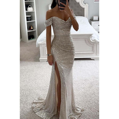 Glitzerndes schulterfreies Maxikleid mit herzförmigem Ausschnitt und Beinschlitz 8