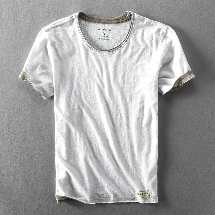 Herren T Shirt mit kurzen Ärmeln und klassischer Passform | Minimal Style