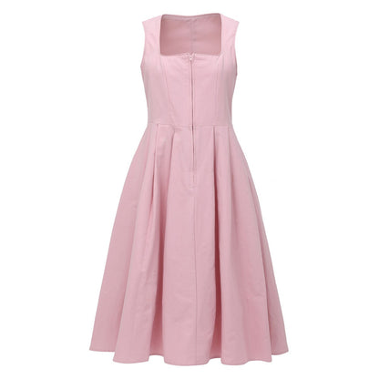 Hellrosa Dirndl im Vintage-Stil – Oktoberfest | Romantisches Wiesn-Outfit für einen stilvollen Auftritt