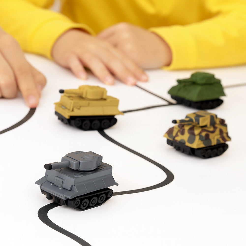 Interaktives Spielzeugauto für Kinder, das Linien folgt und als Lernfahrzeug dient 2