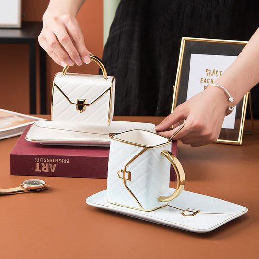 Kaffeetasse in Handtaschenform | Tassen für Damen | Geschenkideen für besondere Anlässe