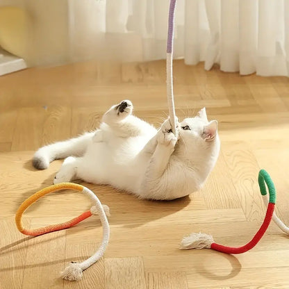 Katzenspielzeug aus Seil mit Katzenminze – Interaktives Kratzspielzeug für gesunde Krallen und zum Schutz Ihrer Möbel