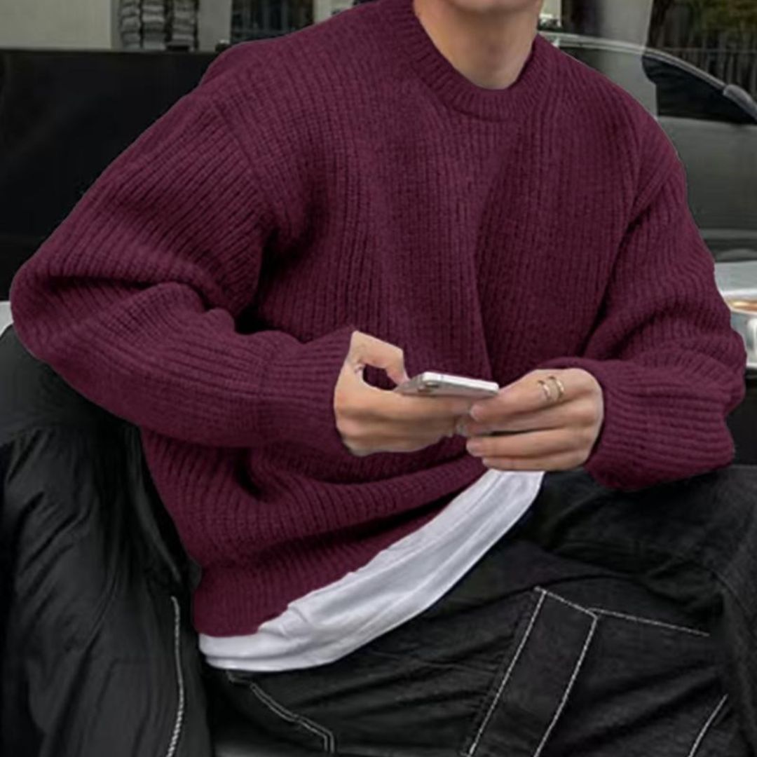 Klassischer Pullover mit Rundhalsausschnitt