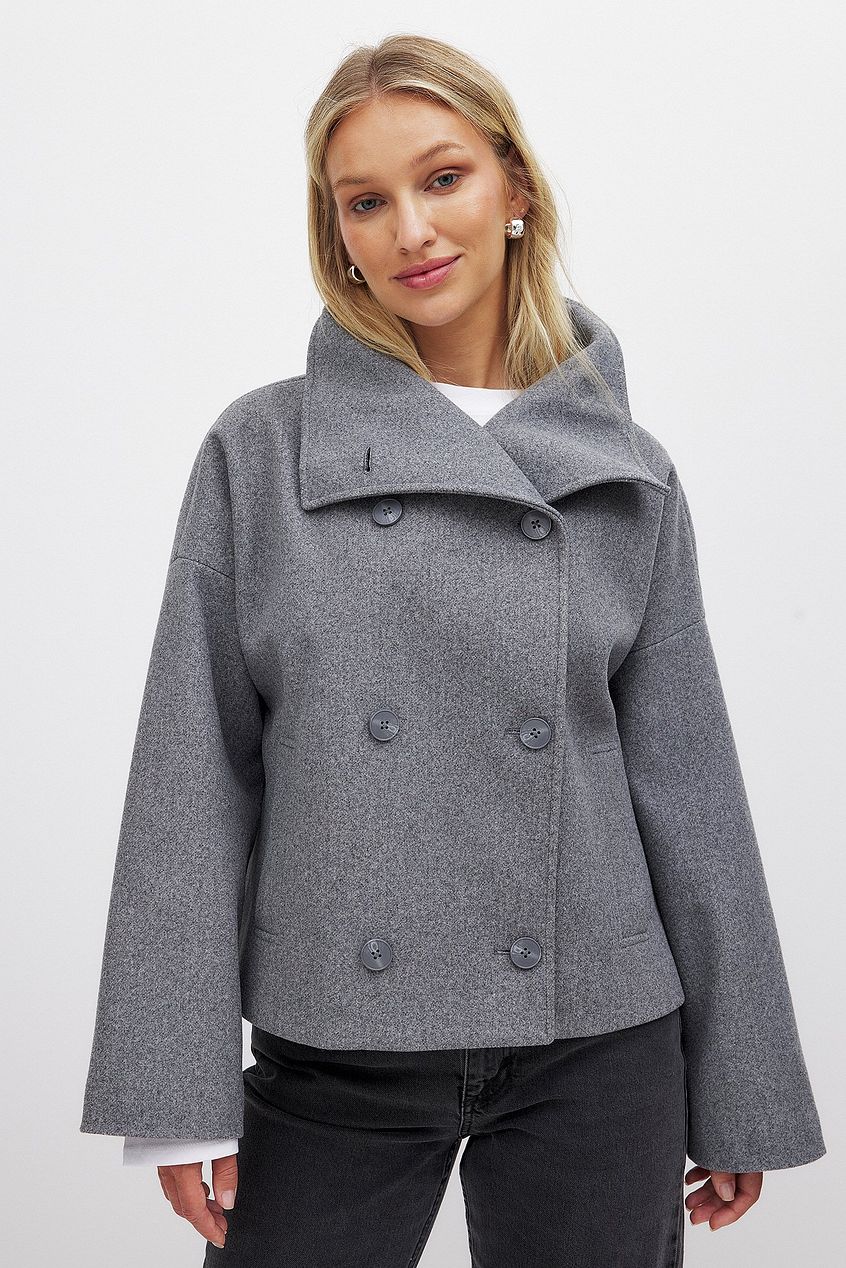 Kurze Damenjacke aus Wollmischung mit doppeltem Druckknopfverschluss
