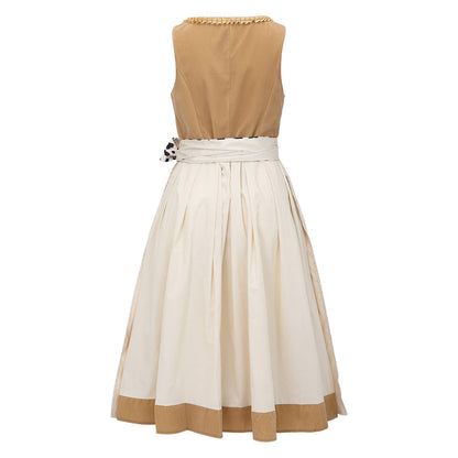 Leoparden-Dirndl in Khaki – Oktoberfest | Ein wildes Statement im modernen, traditionellen Stil