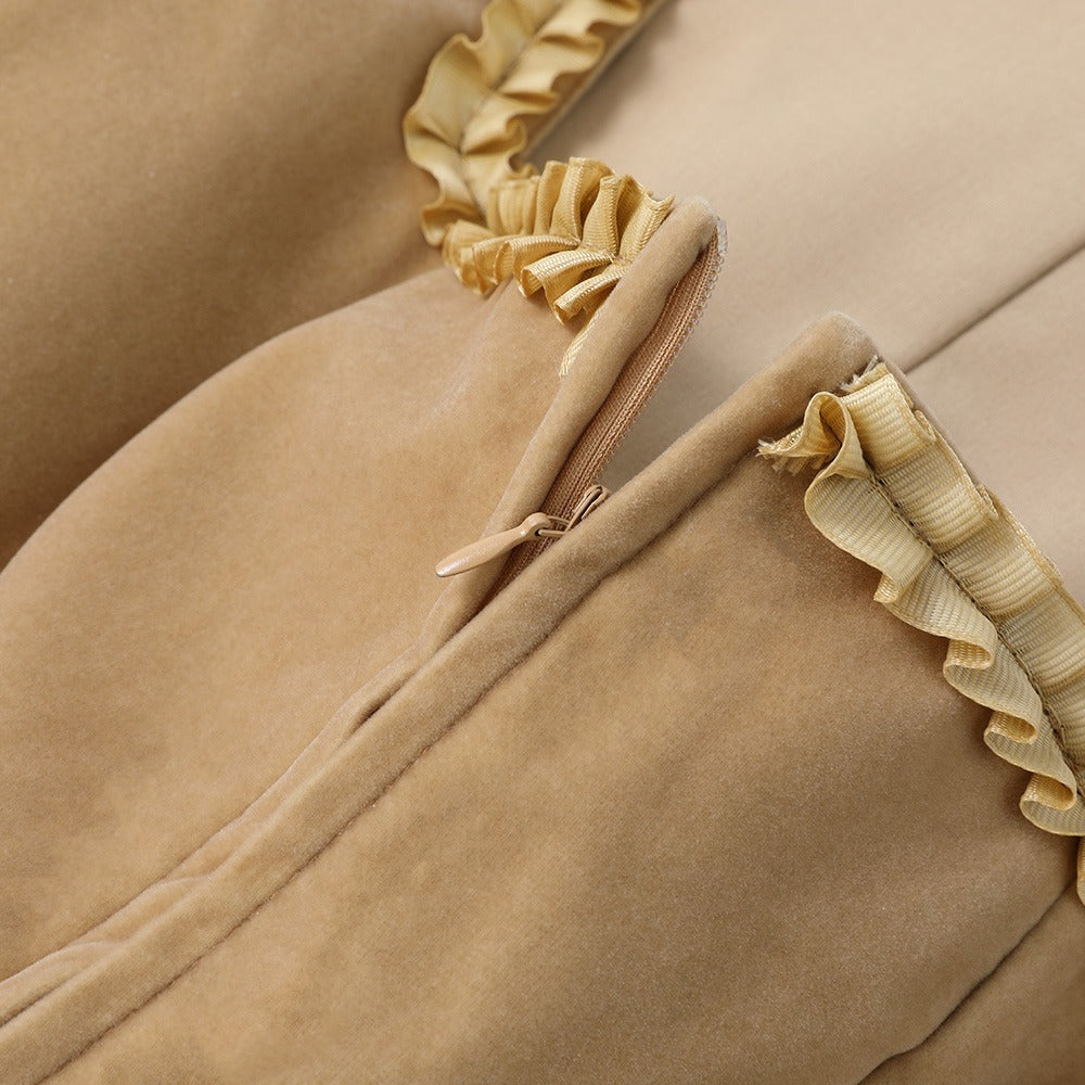 Leoparden-Dirndl in Khaki – Oktoberfest | Ein wildes Statement im modernen, traditionellen Stil