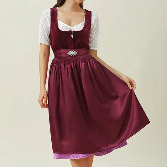 Lila Dirndl mit Schürze – Oktoberfest | Elegantes Trachtenkleid für einen femininen Look