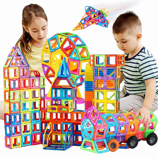 Magnetische Bausteine für Kinder – kreatives Spielzeug zur Förderung der Fantasie und Motorik