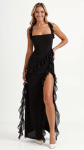 Maxikleid mit Rüschenträgern und asymmetrischer Wasserfallrüsche 9