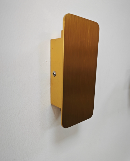 Minimalistische LED-Wandleuchte | Energiesparend fürs Wohnzimmer 6