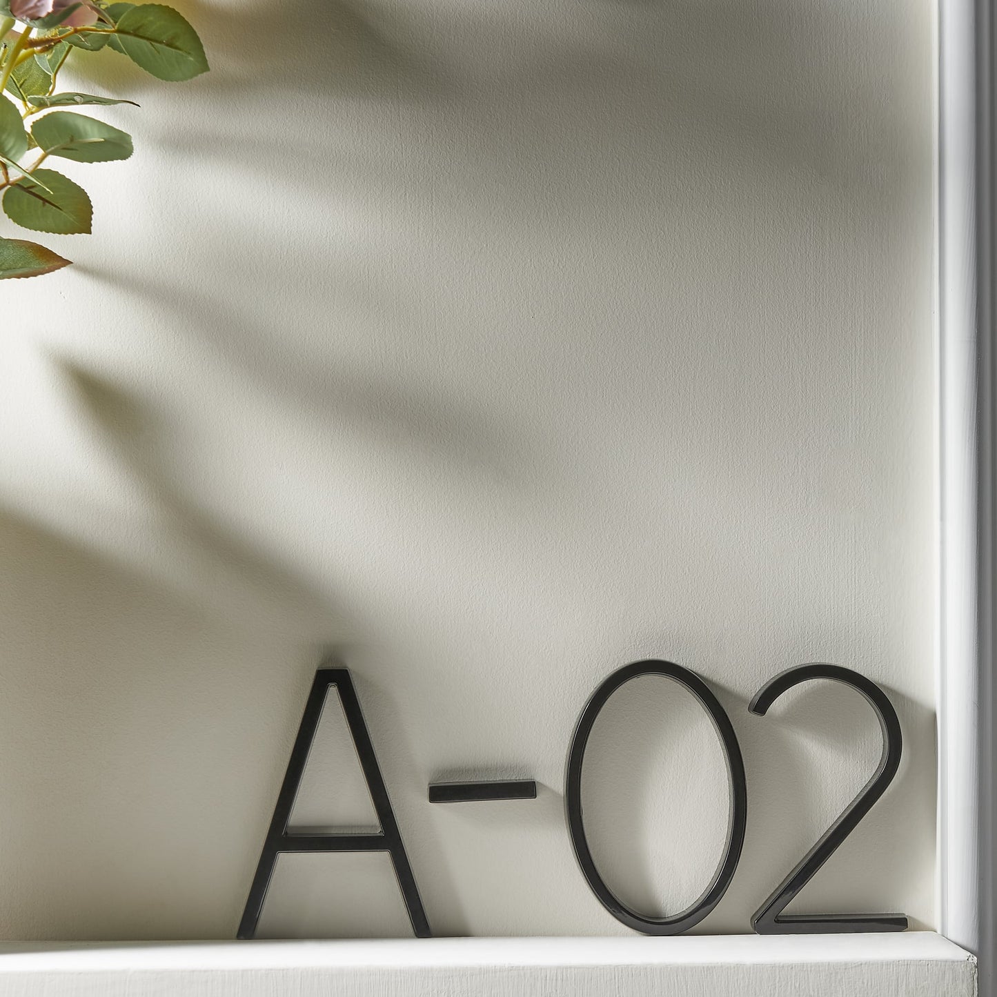Moderne wetterfeste Hausnummern – selbstklebend und elegant