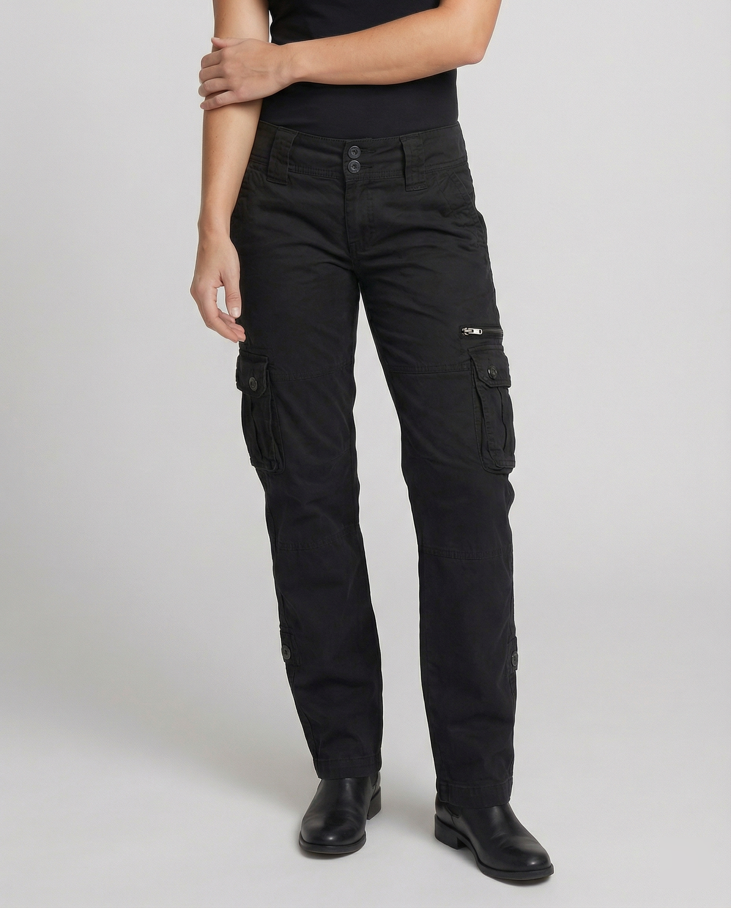Pantaloni cargo da donna a taglio stretto | Design con più tasche