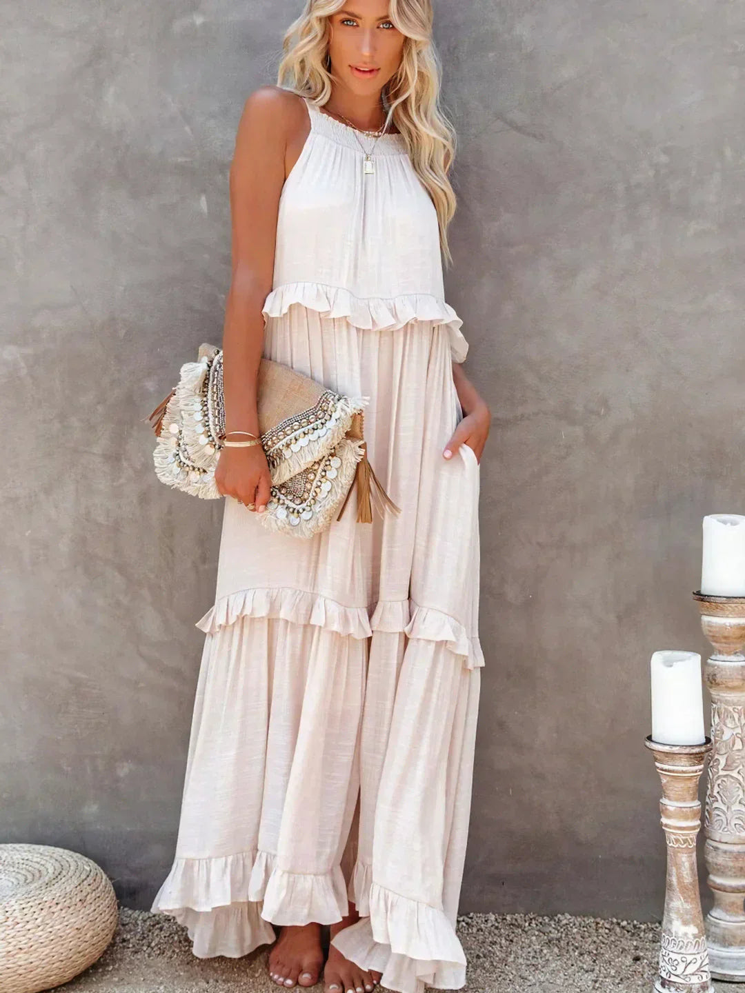 Robyn – Maxikleid mit Neckholder und Rüschen 2