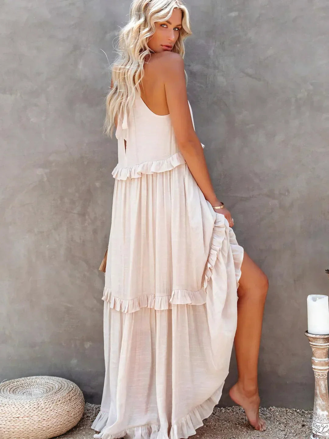 Robyn – Maxikleid mit Neckholder und Rüschen 3