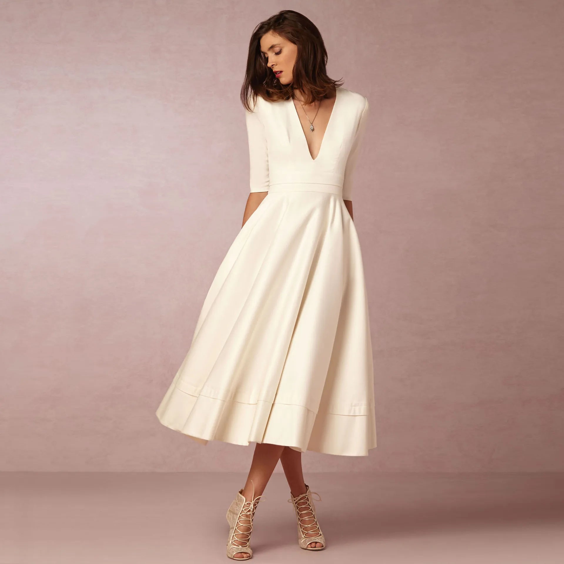 Roryna | Damen Hochzeitsgast Kleid mit V-Ausschnitt und Kurzen Ärmeln | Midi 1