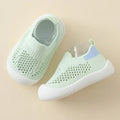 Rutschfeste Kinderschuhe – Bequeme Sneakers für Kinder aus atmungsaktivem Material in verschiedenen Farben