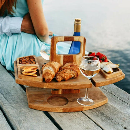 Tragbarer Holz-Weintisch Klappbar mit Snackfächern und Glashaltern – Ideal für Picknick und Outdoor-Veranstaltungen