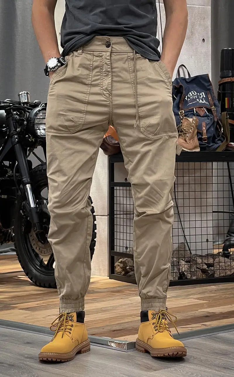 Herren-Cargohose mit aufgesetzten Taschen vorne | Schlank Passform