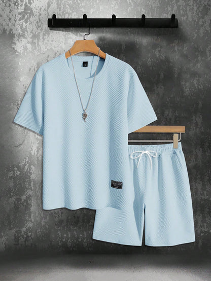 Herren Sommer Set | Kurzarmshirt und Shorts für aktive Tage