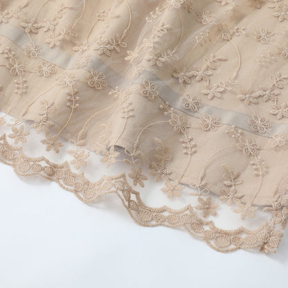 Vintage Apricot Dirndl mit Schürze – Oktoberfest | Klassischer Wiesn-Look in zarten Farben
