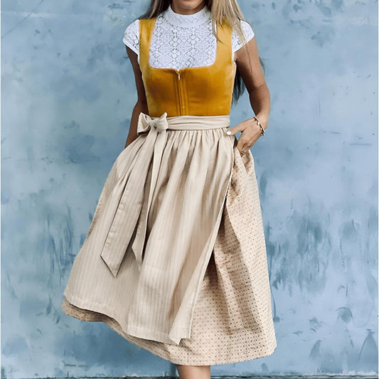 Vintage Dirndl in Orange – Oktoberfest | Mit beiger Schürze für einen nostalgischen, traditionellen Look