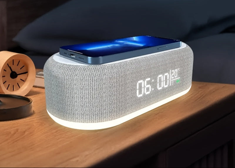 Wecker mit kabellosem Ladegerät und Nachtlicht 