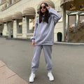 Zweiteiliges Loungewear-Set für Damen – Lockere Passform – Weiche Stoffmischung – Gerippte Bündchen