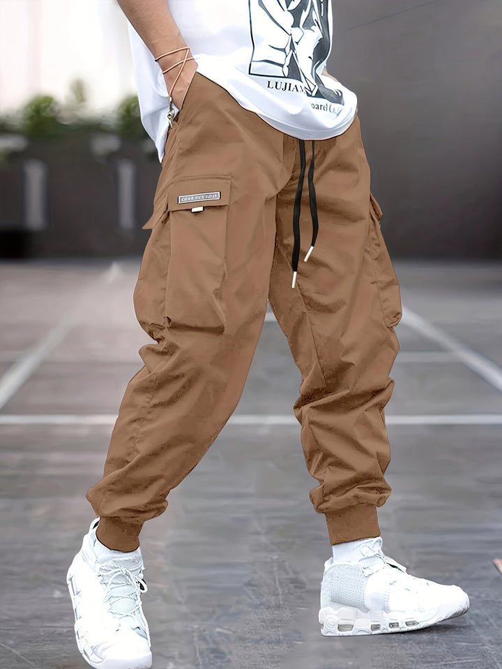 Herren-Jogginghose mit Kordelzug und Cargotaschen | Mehrere Taschen