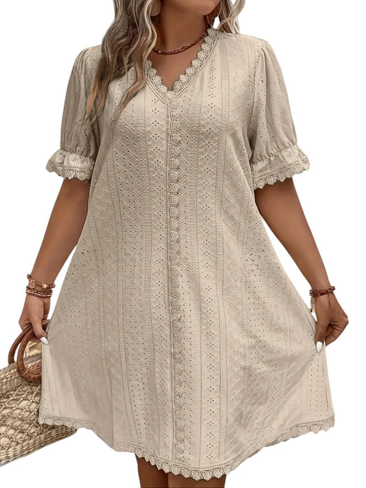 Damen Plus-Size Kleid mit V-Ausschnitt – Elegant & Bequem