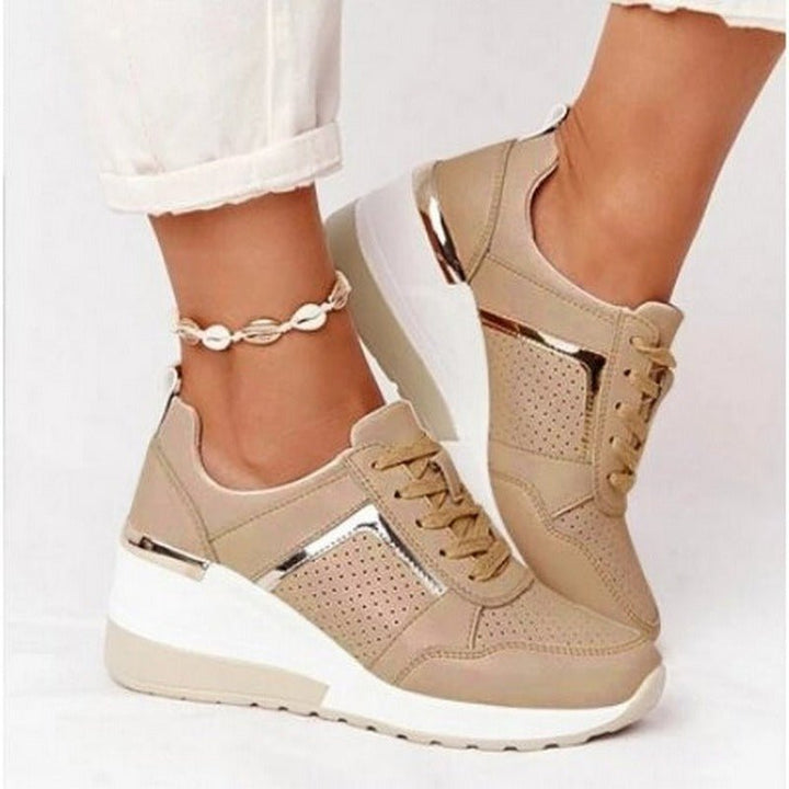 Damen Schnür-Sneaker mit Plateausohle | Perforiert