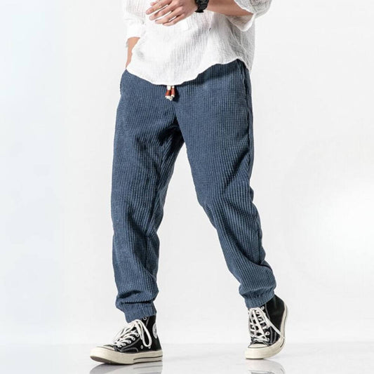 cordhose-eleganz-und-komfort-im-alltag