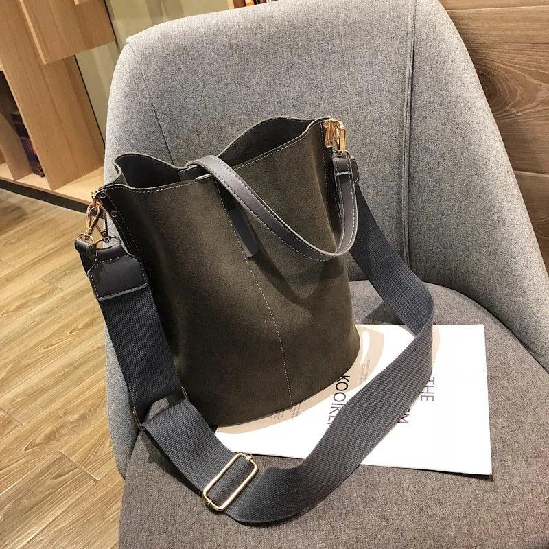 Damen Handtasche – Eimerform mit luxuriösem Charme