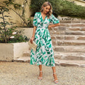 Damen Kleid – Zeitlose Eleganz mit V-Ausschnitt
