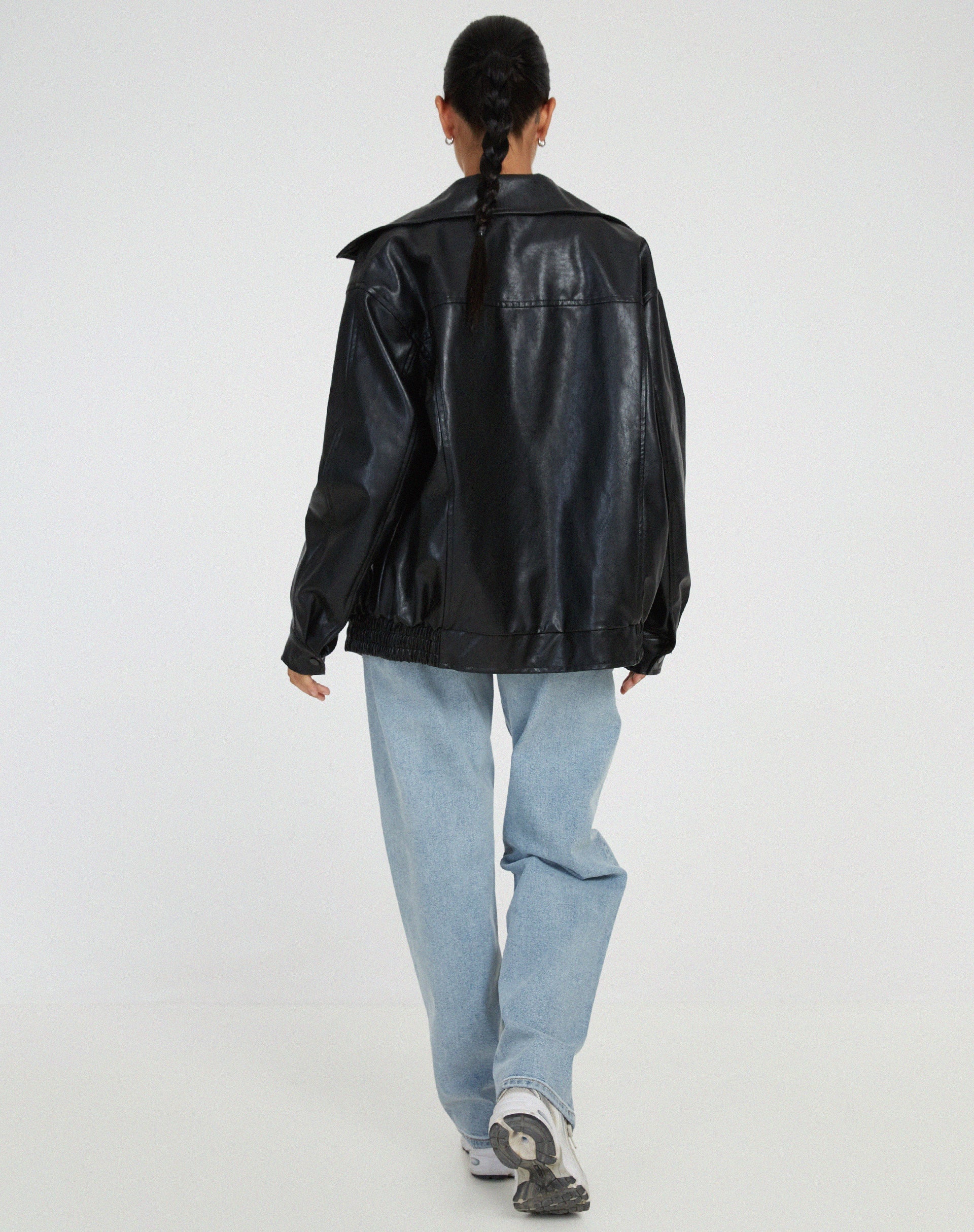 Damen Oversize Kunstlederjacke – Lässige Bomberjacke mit Reißverschluss
