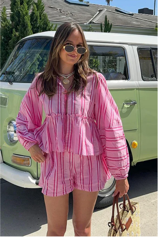 Damen Puffhemd und Shorts Set - Trendiges Sommeroutfit mit Puffärmeln und Button-Down-Design
