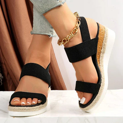 Damen Sandalen – Orthopädischer Komfort mit stilvoller Höhe