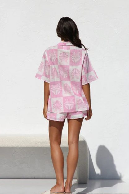 Damen Set aus elastischem Taillenhemd und Shorts mit Button-Down Design für Freizeit und Reisen