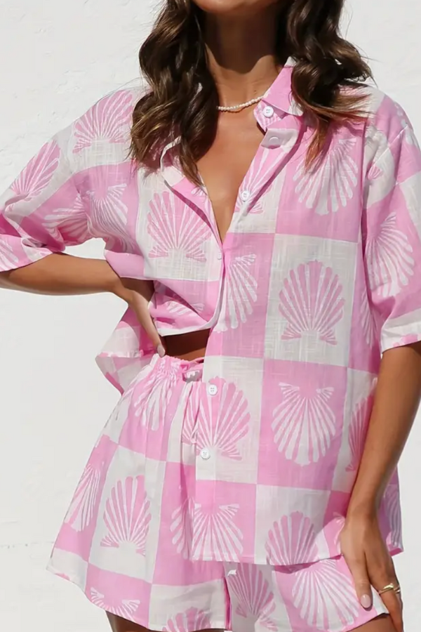 Damen Set aus elastischem Taillenhemd und Shorts mit Button-Down Design für Freizeit und Reisen