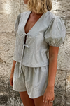 Damen Set mit Puffärmeln und Shorts, leichter Stoff, entspannte Passform, modernes Button-Down-Shirt, ideal für lässige Anlässe
