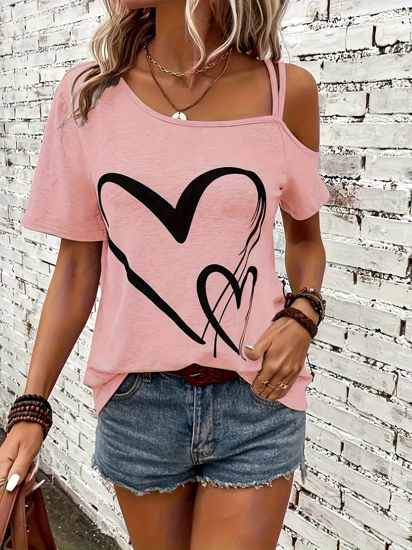 Damen T-Shirt | Verspielte Herz-Optik für lässige Sommertage | Mila