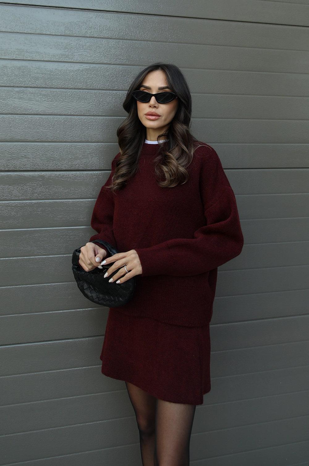 Damen-Zweiteiler aus Strick – Eleganter Pullover und Rock im zeitlosen Design1
