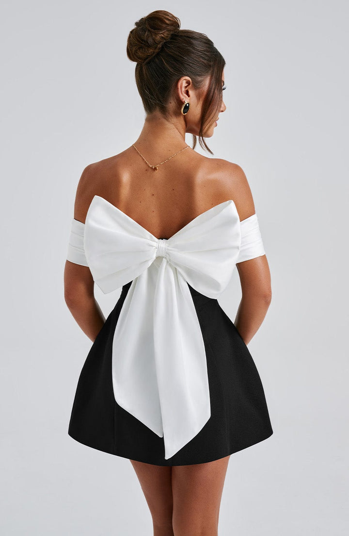 Damen Off Shoulder Mini Kleid | Kontrast A-Linie Skater Kleid