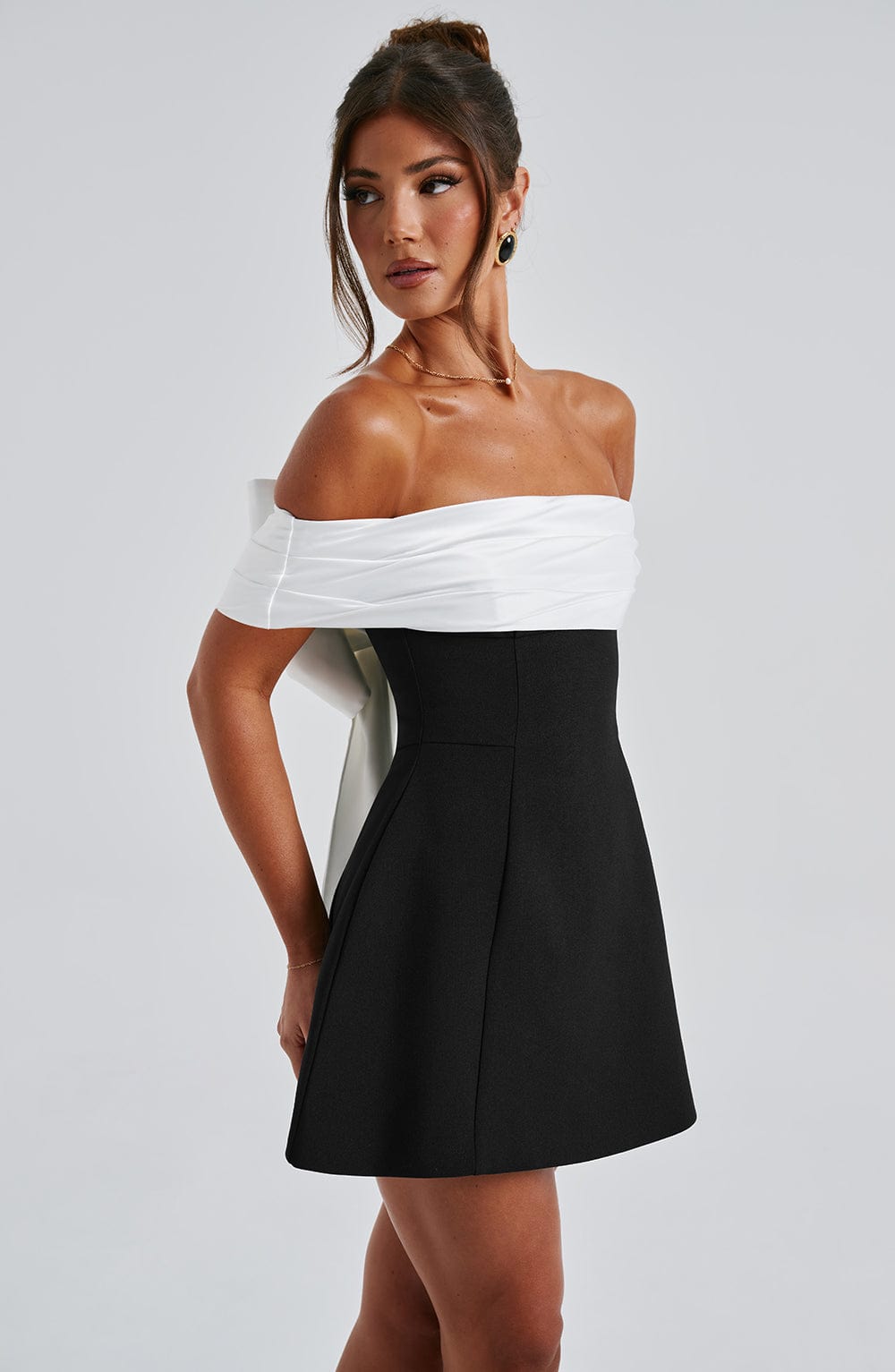 Damen Off Shoulder Mini Kleid | Kontrast A-Linie Skater Kleid