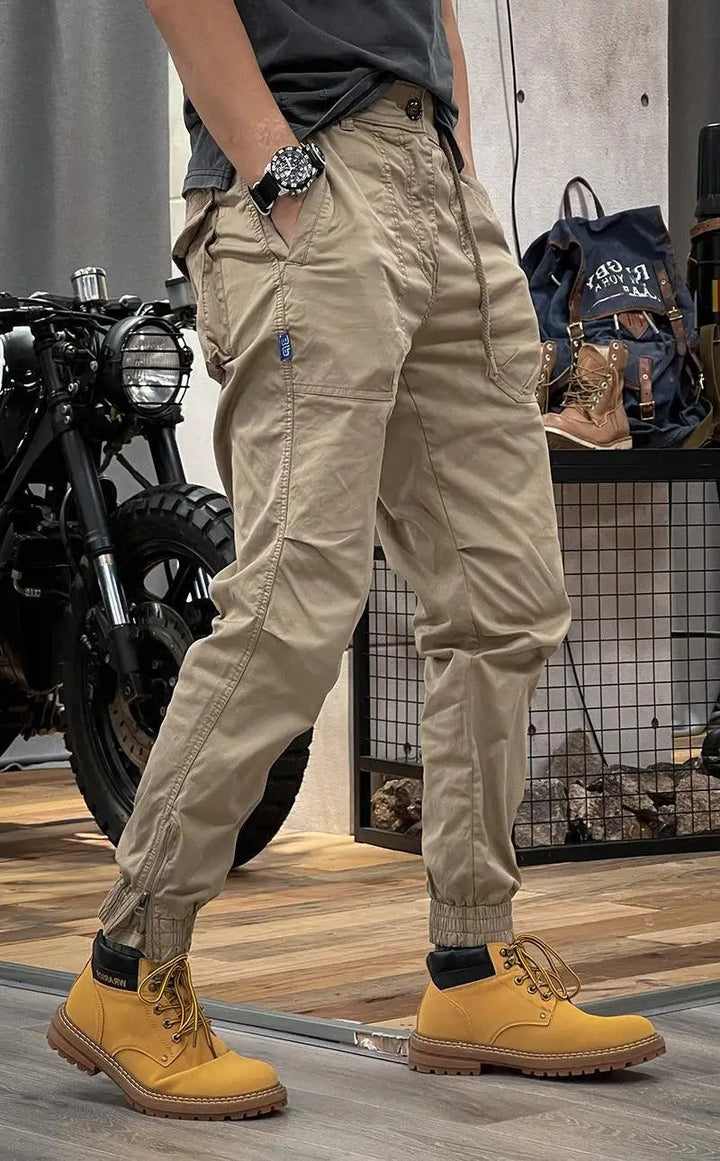 Herren-Cargohose mit aufgesetzten Taschen vorne | Schlank Passform