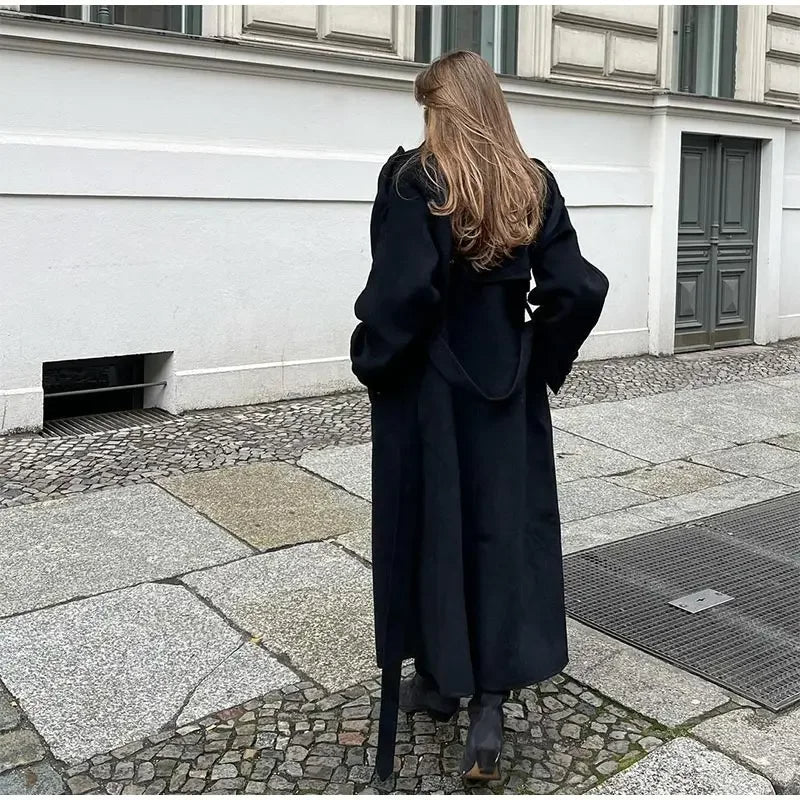 Dámský trenčkot | Volný střih | Dlouhý kabát s páskem na zavazování | Elegantní neformální vzhled