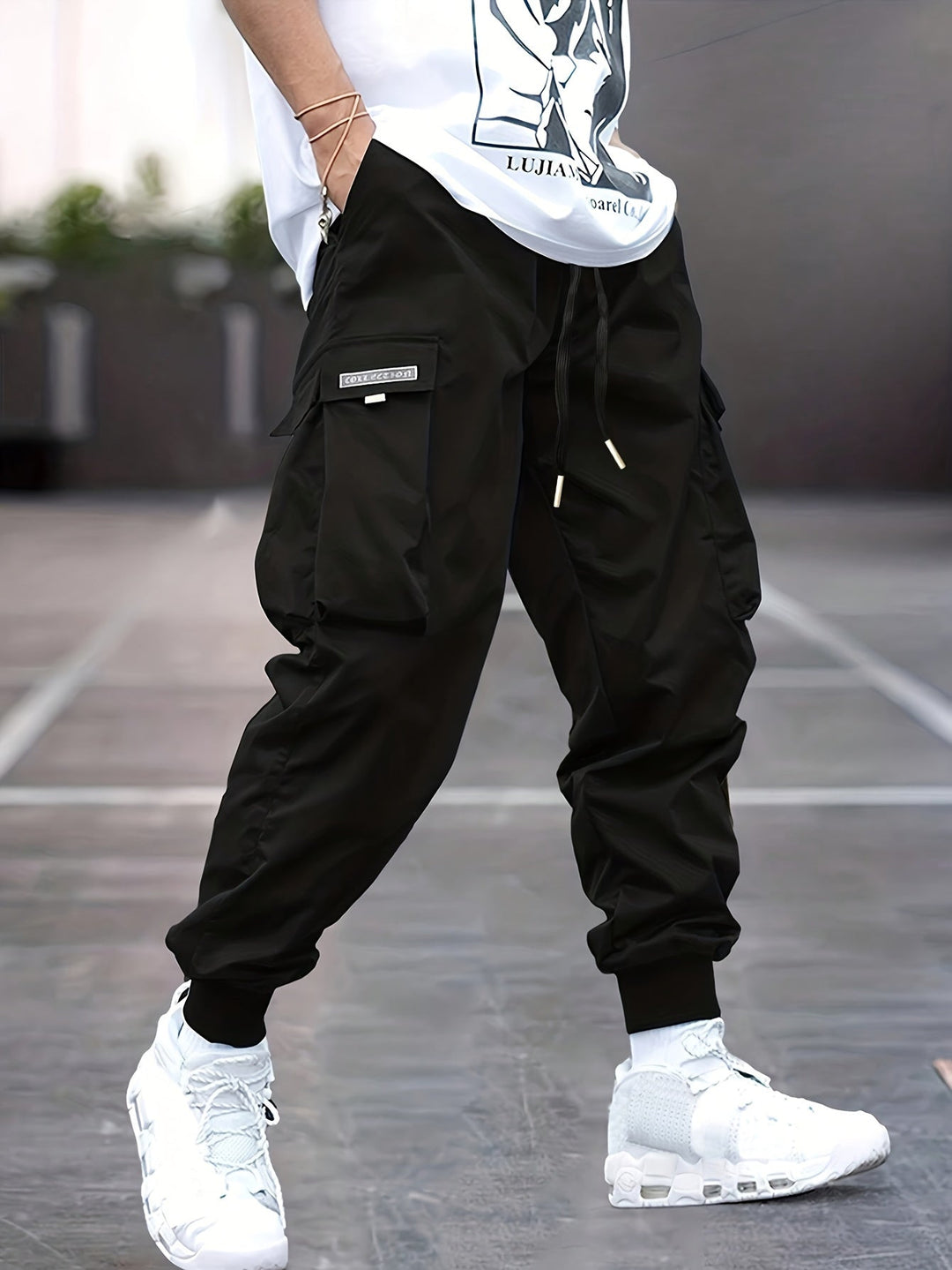 Herren-Jogginghose mit Kordelzug und Cargotaschen | Mehrere Taschen