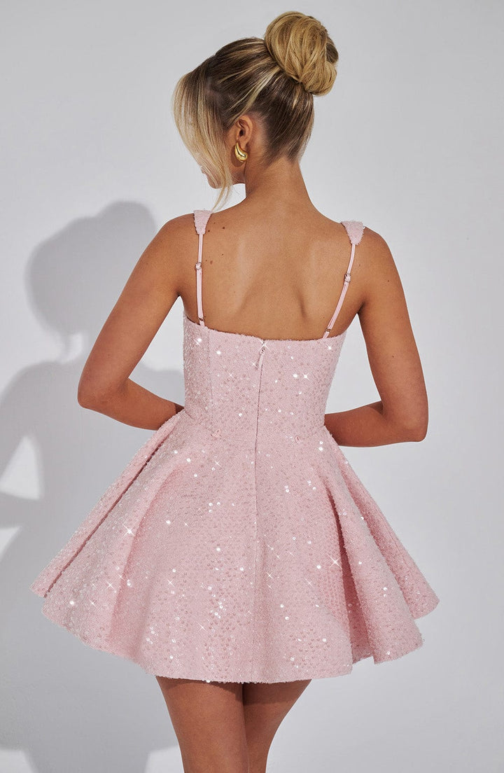 Damen Kleid Mit Eckigem Ausschnitt Breiten Trägern Und Ausgestelltem Rock | Mini
