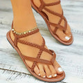 Geflochtene Sandalen für Damen im Sommer